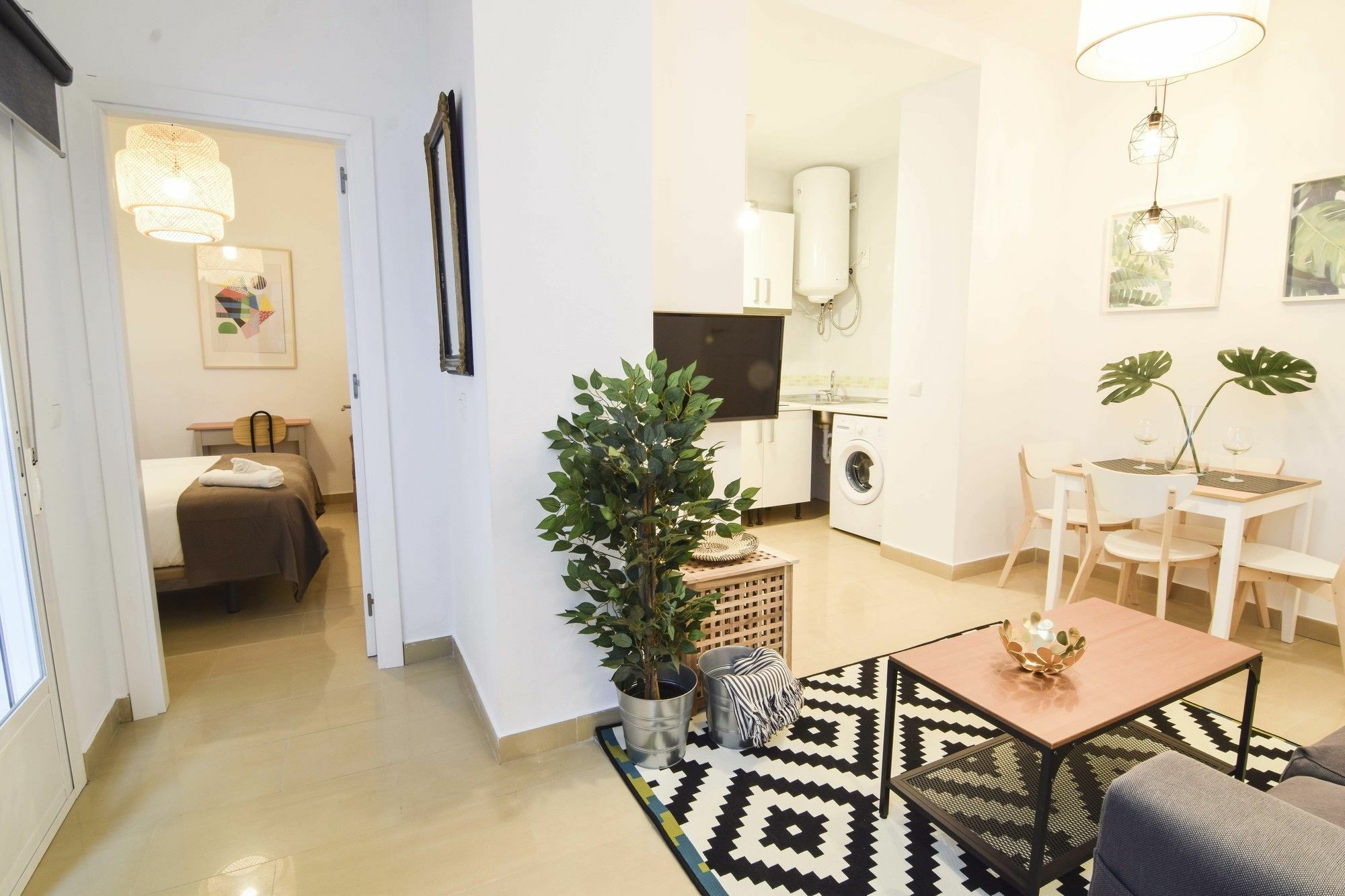 Letmalaga Center White Apartment Екстериор снимка