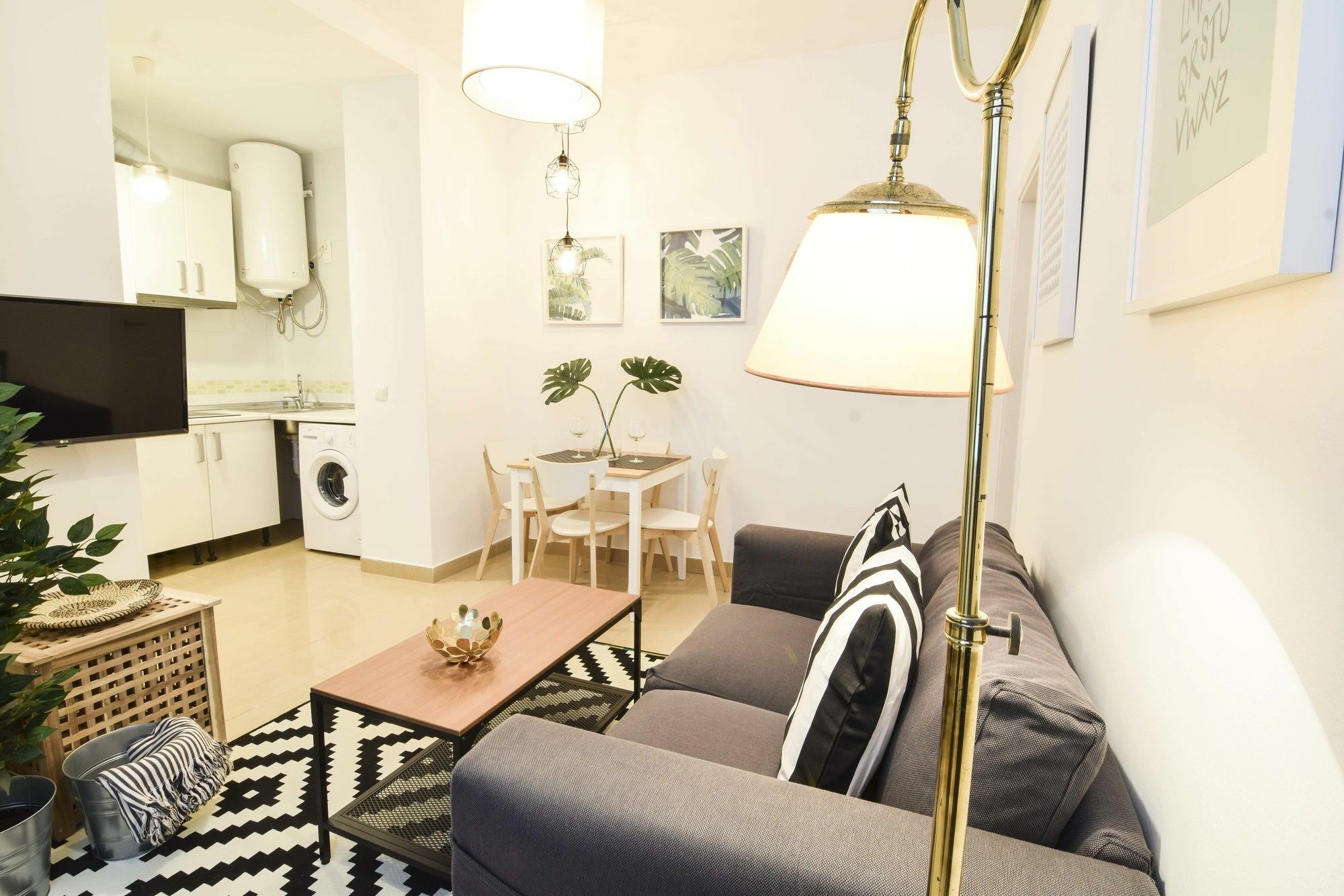 Letmalaga Center White Apartment Екстериор снимка